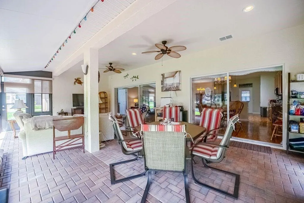 4220 MUIRFIELD LOOP