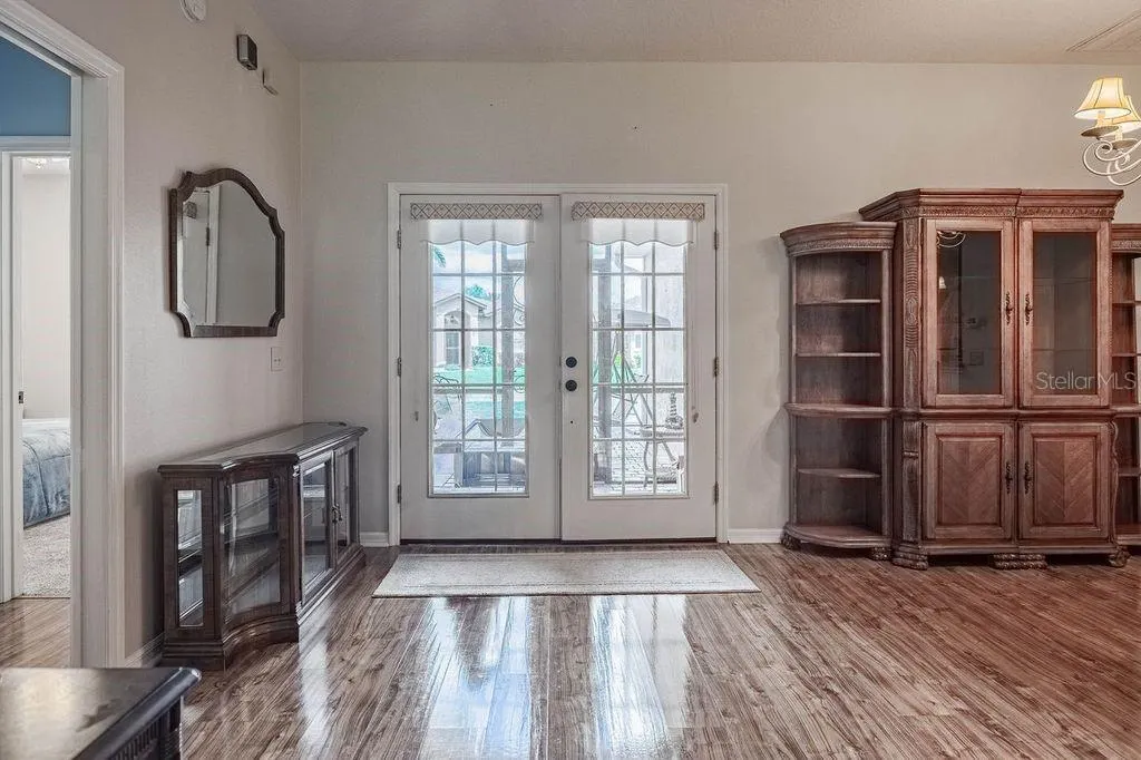 4220 MUIRFIELD LOOP