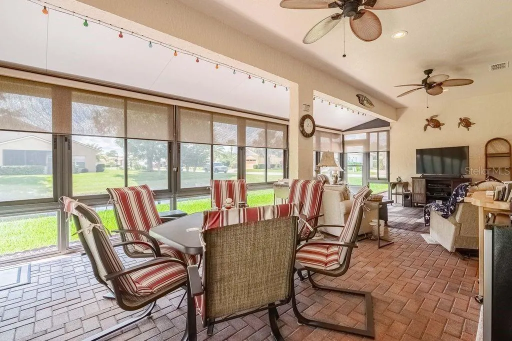 4220 MUIRFIELD LOOP