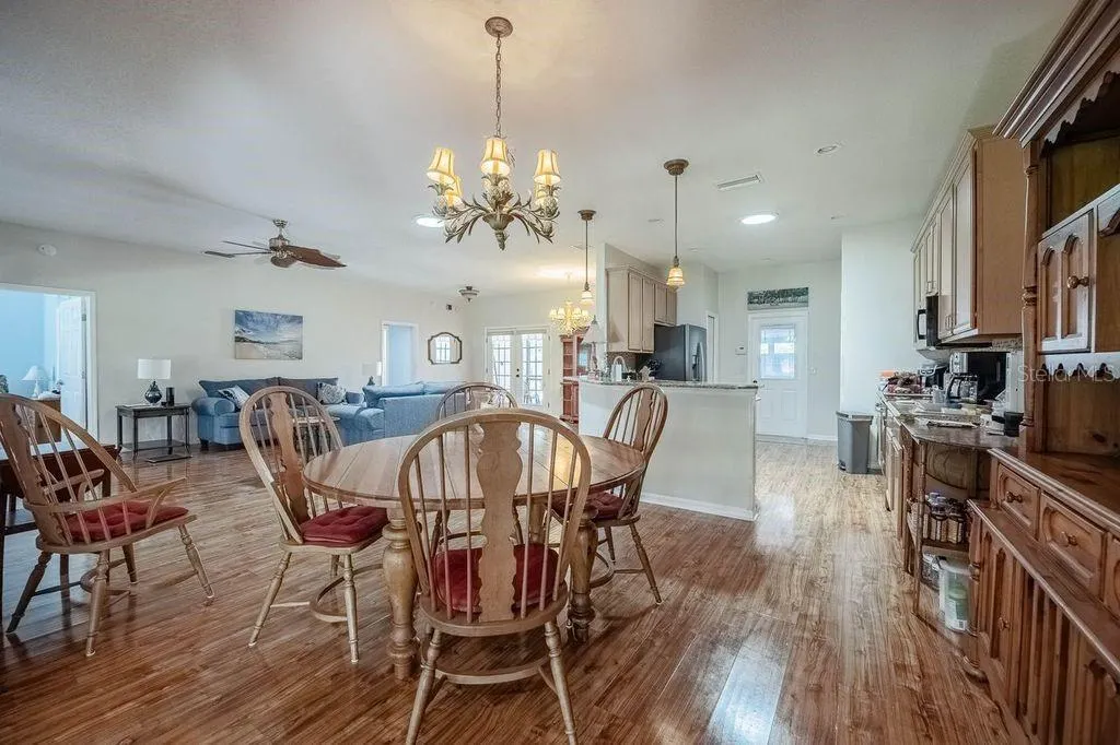 4220 MUIRFIELD LOOP