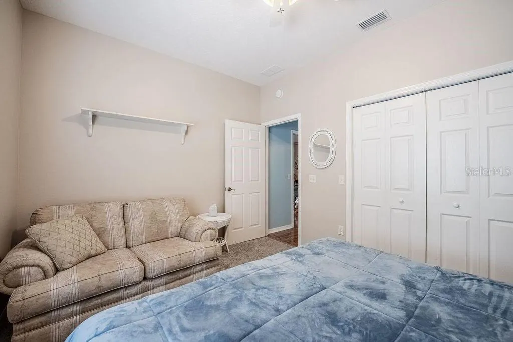 4220 MUIRFIELD LOOP