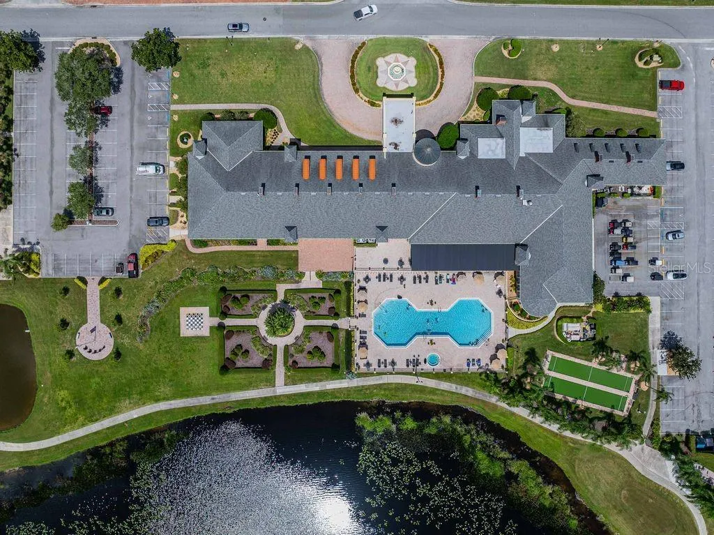 4220 MUIRFIELD LOOP
