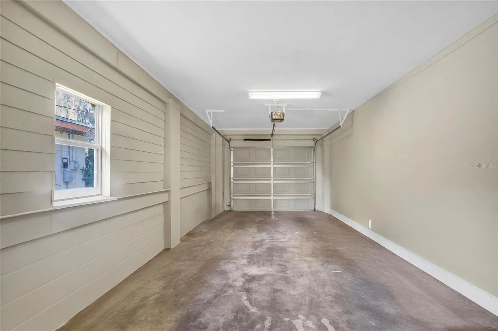 1910 NW 26TH STREET