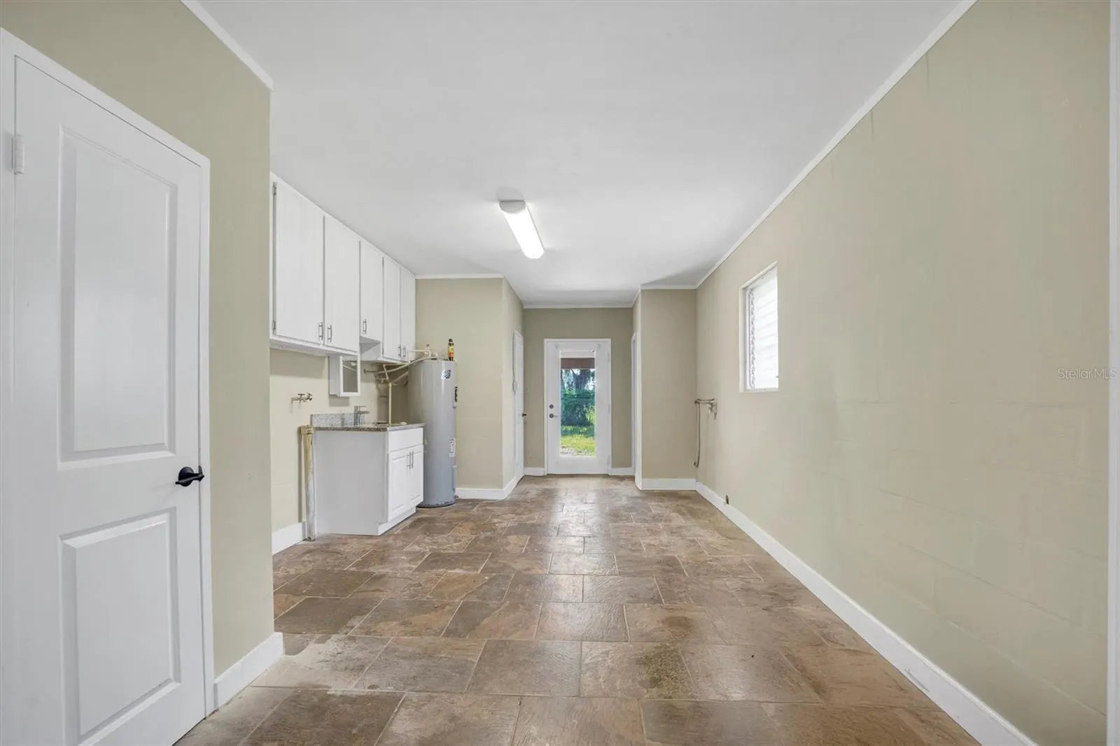 1910 NW 26TH STREET