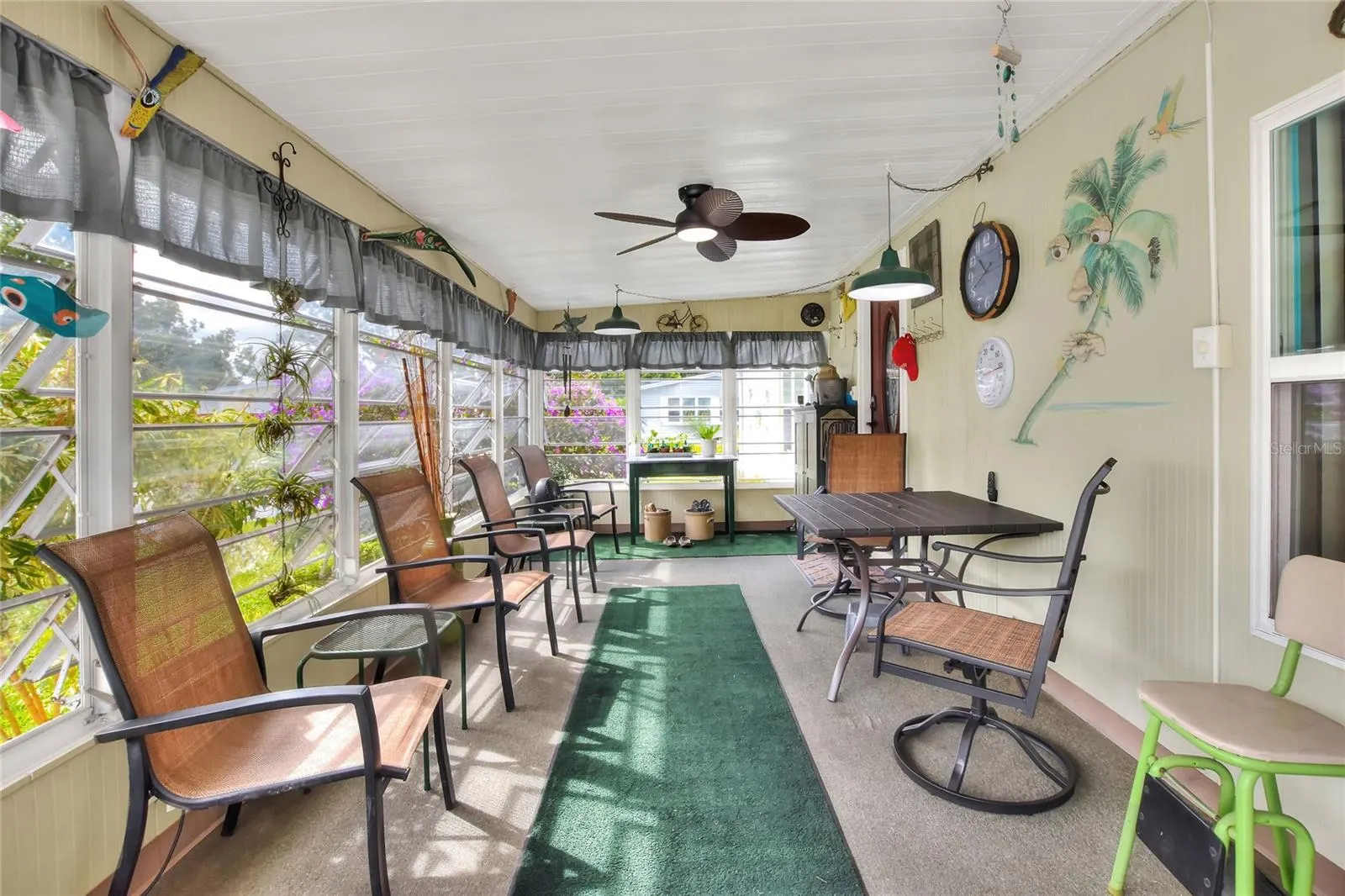 6388 LOLLY BAY LOOP NE