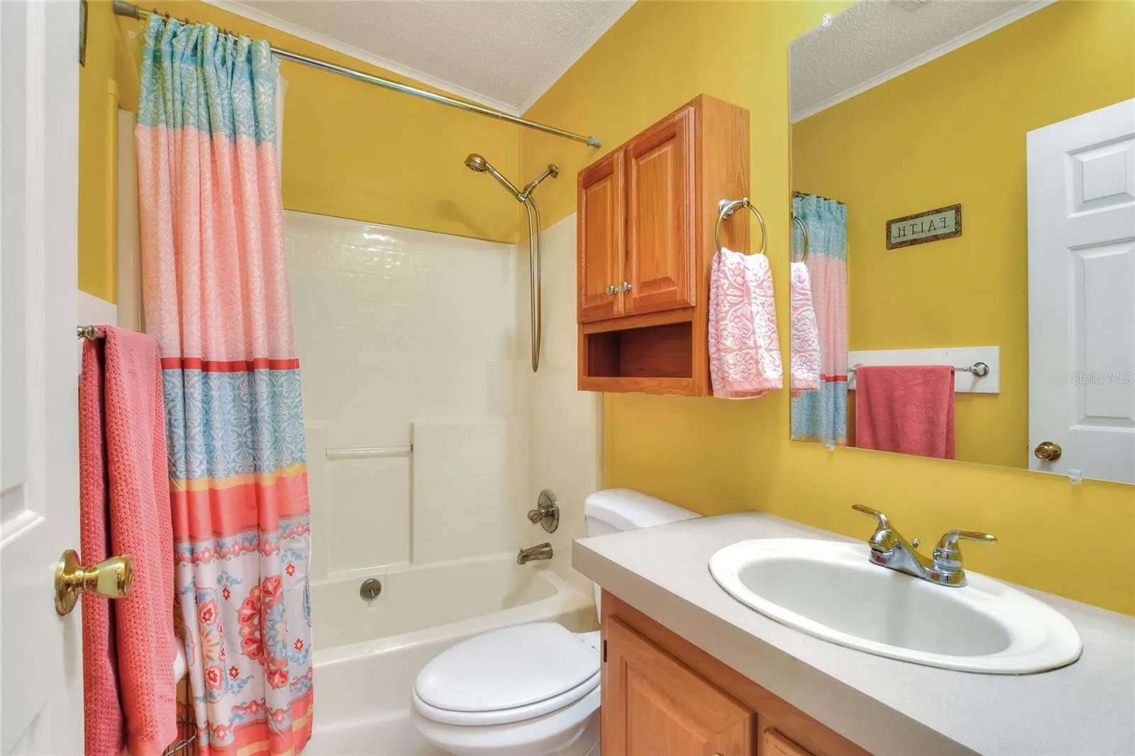 6388 LOLLY BAY LOOP NE