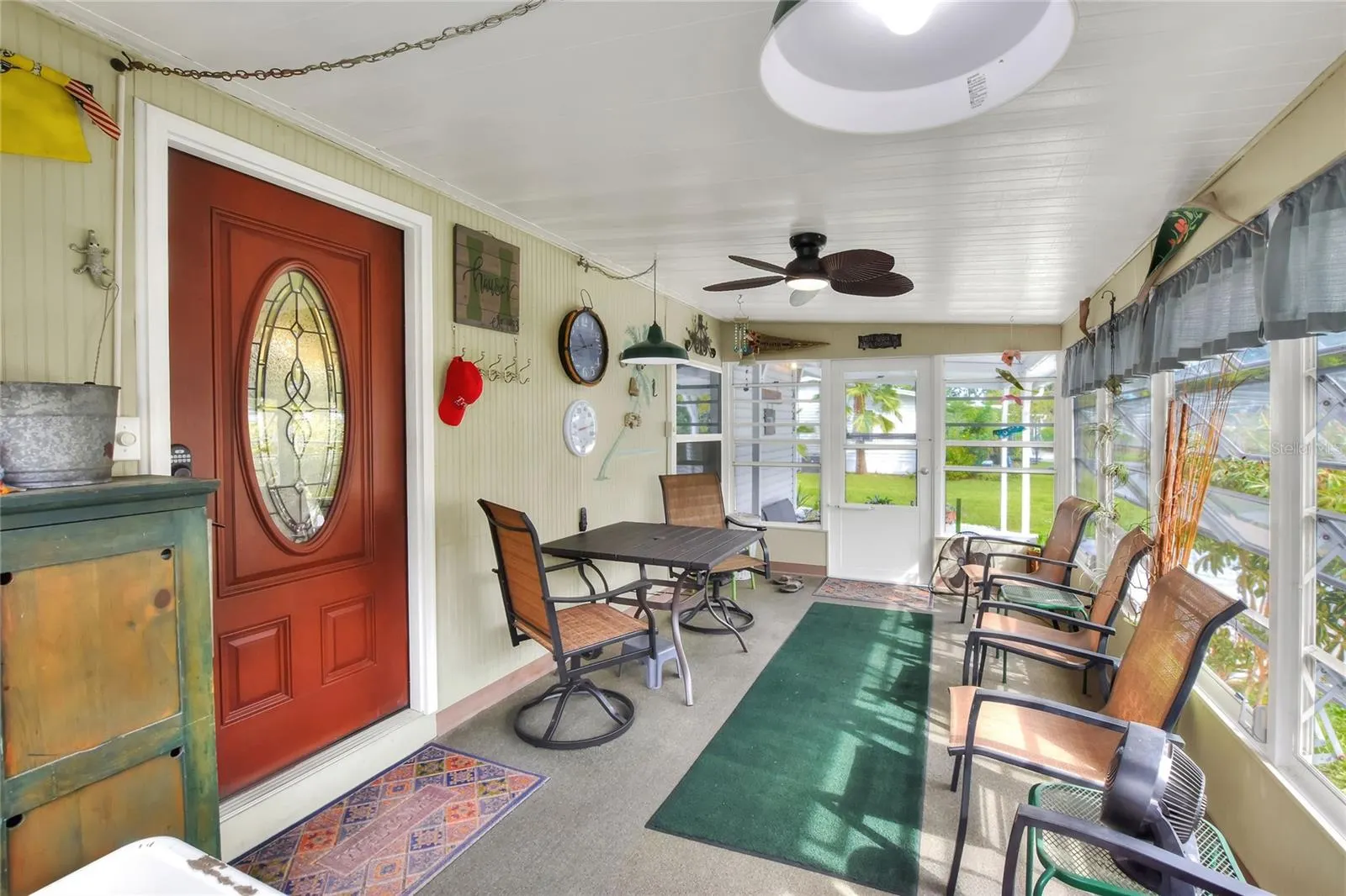 6388 LOLLY BAY LOOP NE