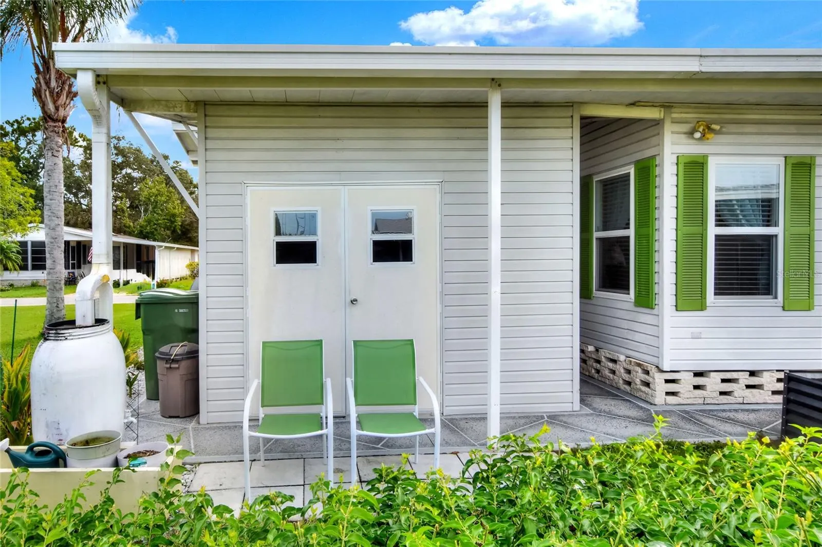 6388 LOLLY BAY LOOP NE