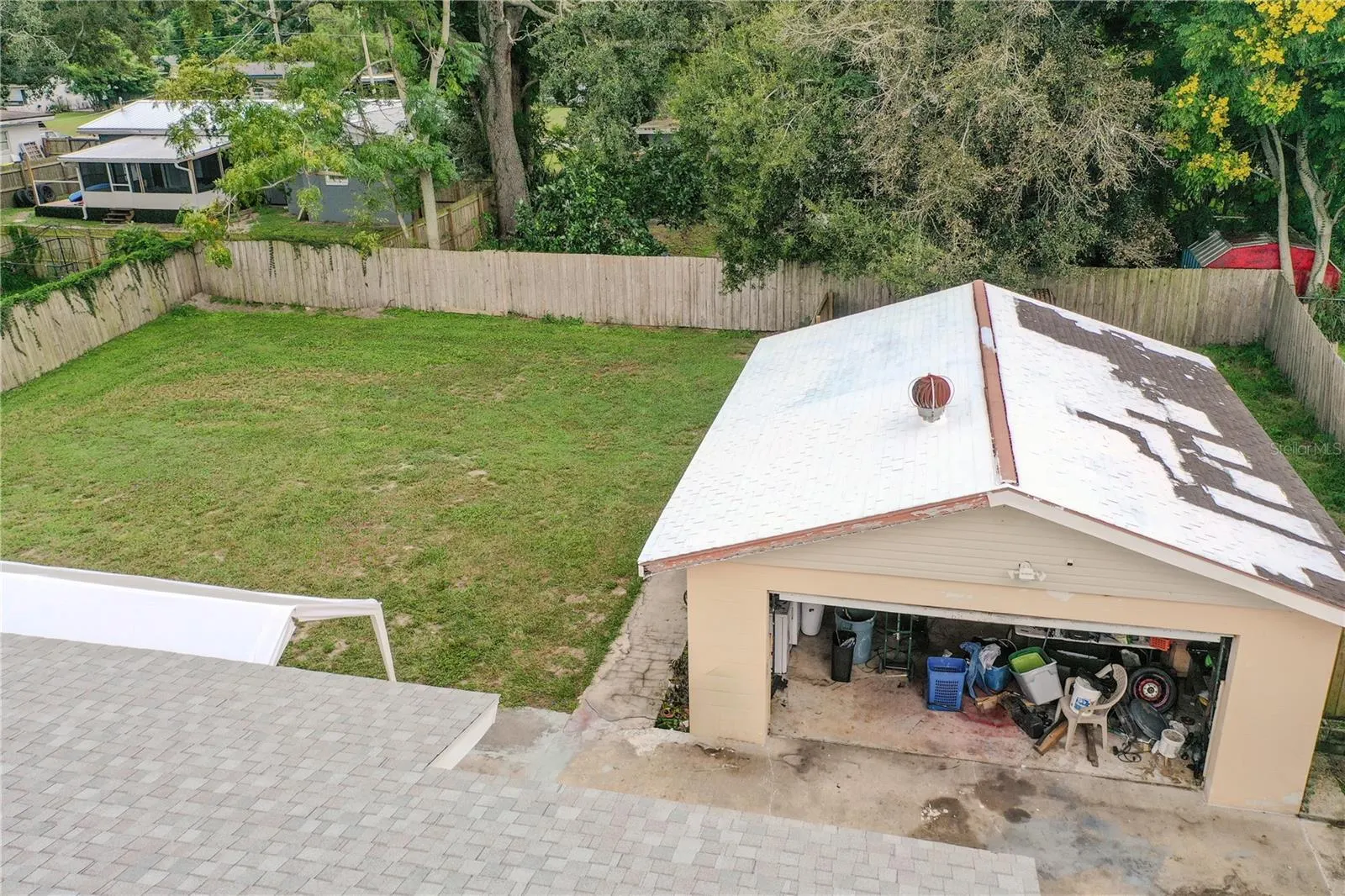 1023 BILTMORE DR