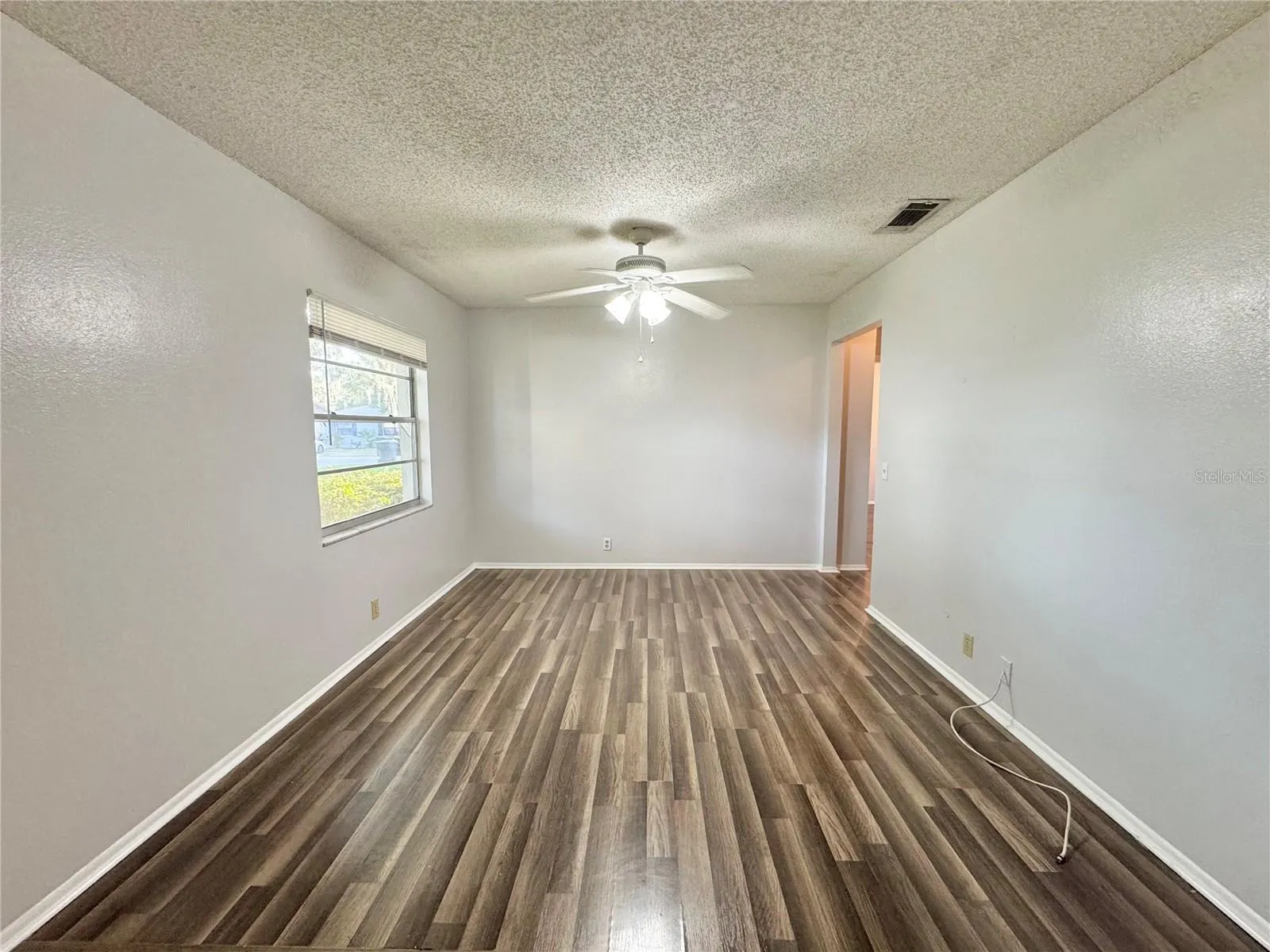 5665 STRUTHERS CT