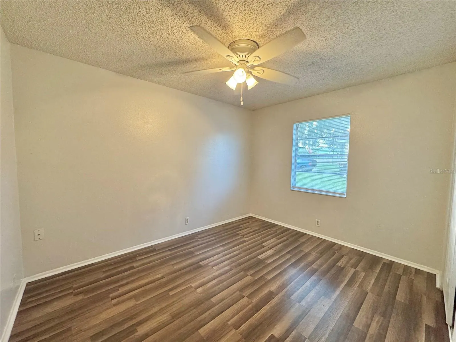 5665 STRUTHERS CT