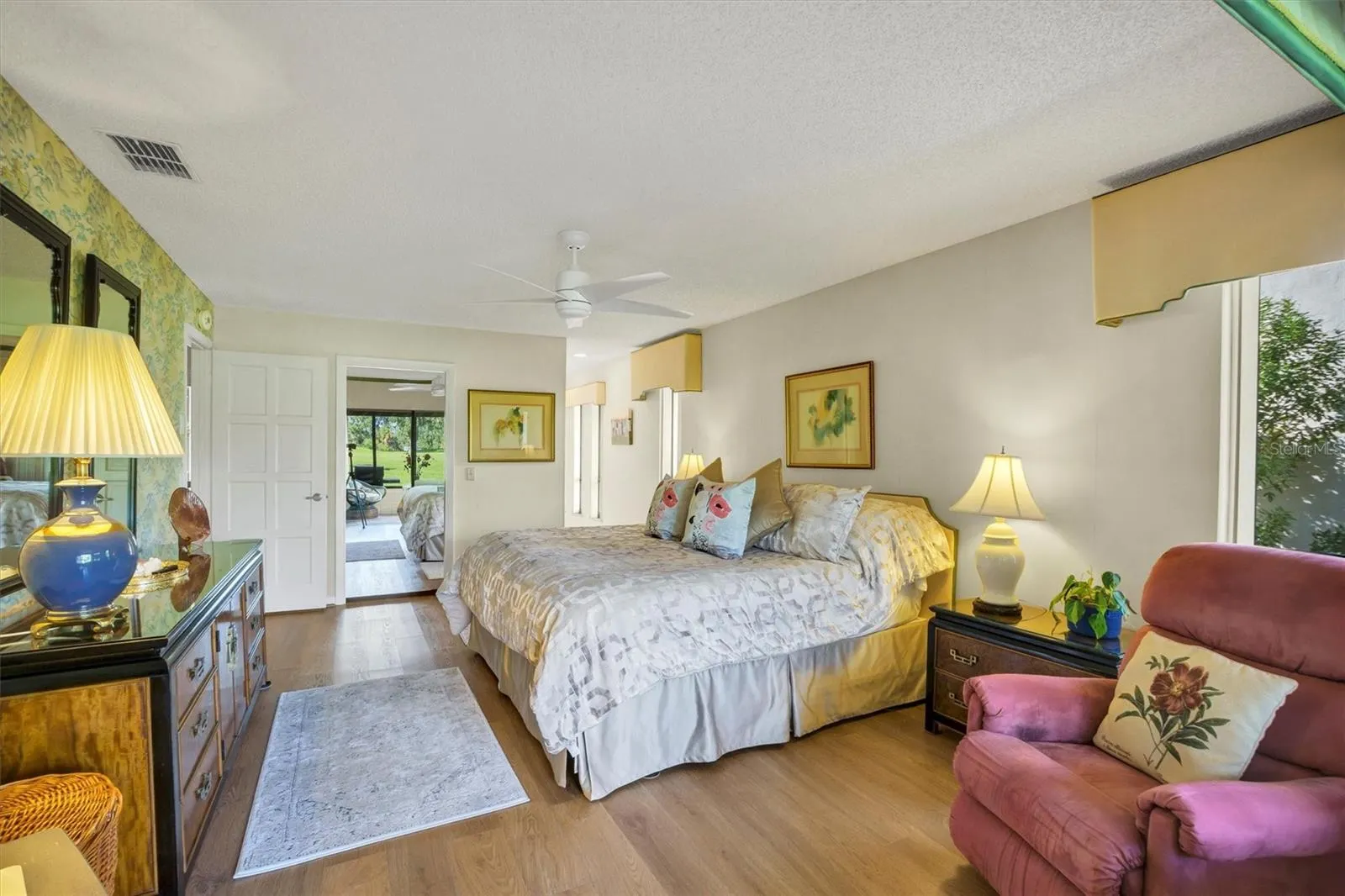 6002 COUNTRY CLUB DR