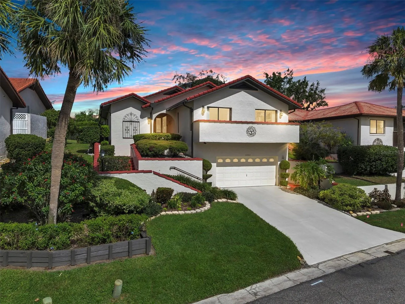 6002 COUNTRY CLUB DR
