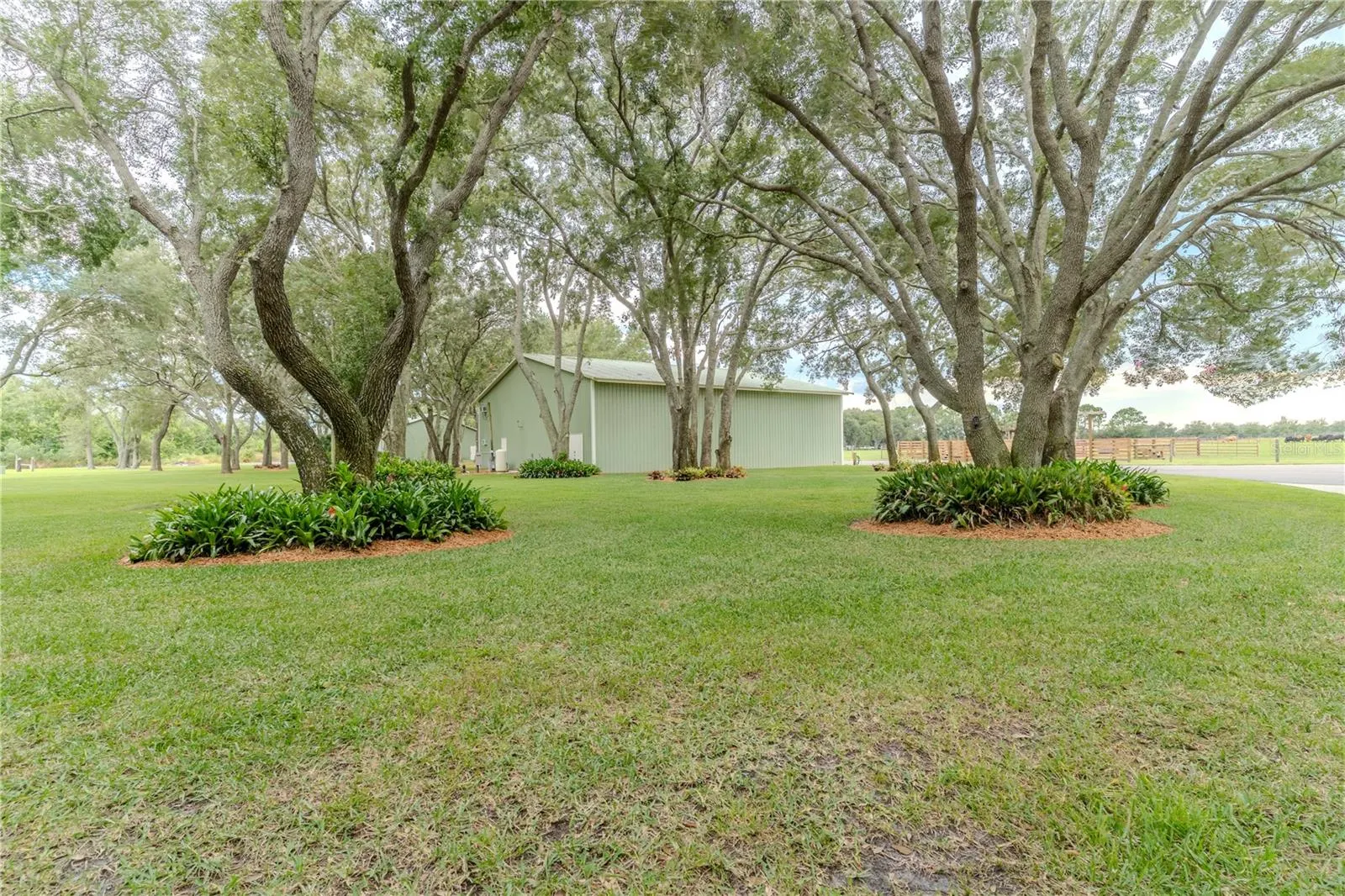 8010 LAKE LOWERY RD
