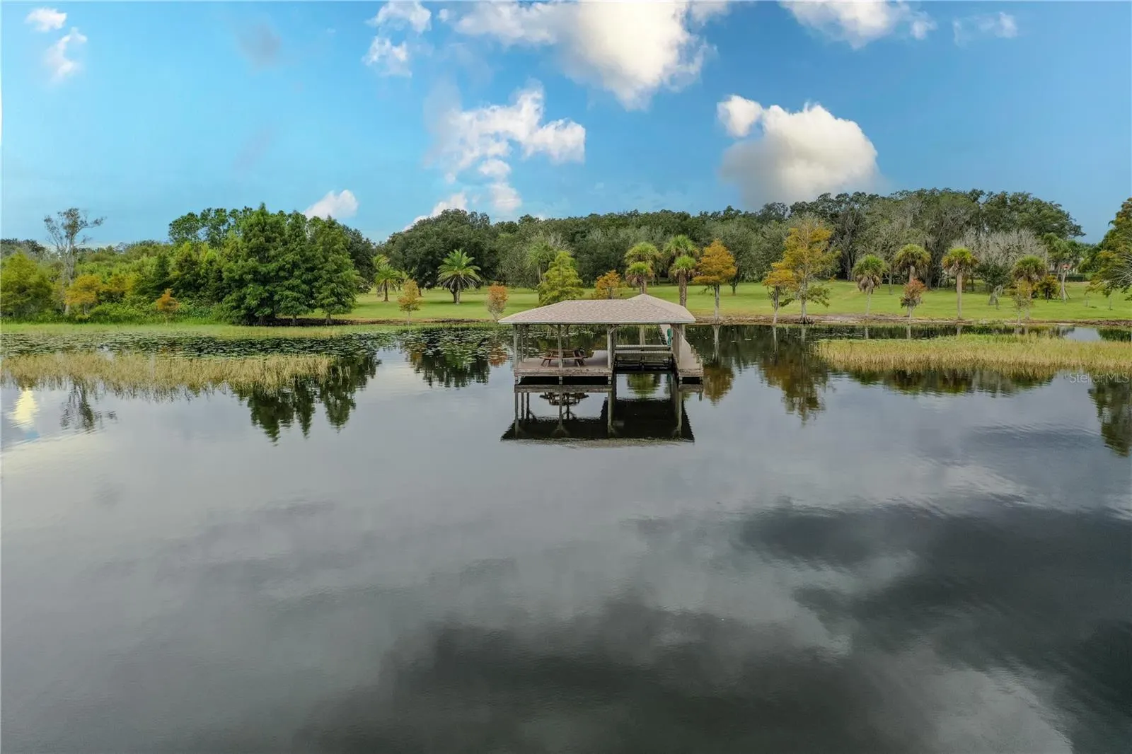 8010 LAKE LOWERY RD