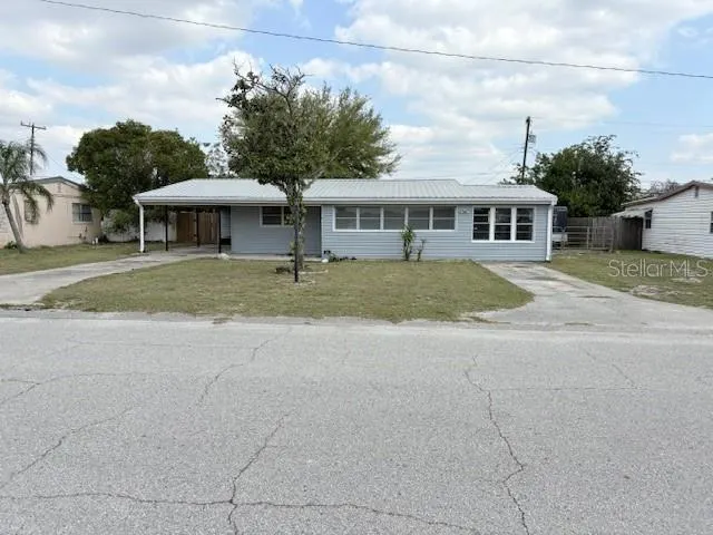 253 WALTER AVE