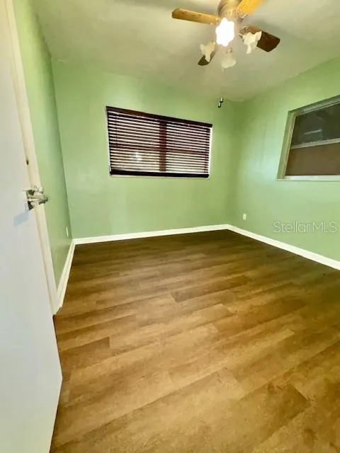 253 WALTER AVE