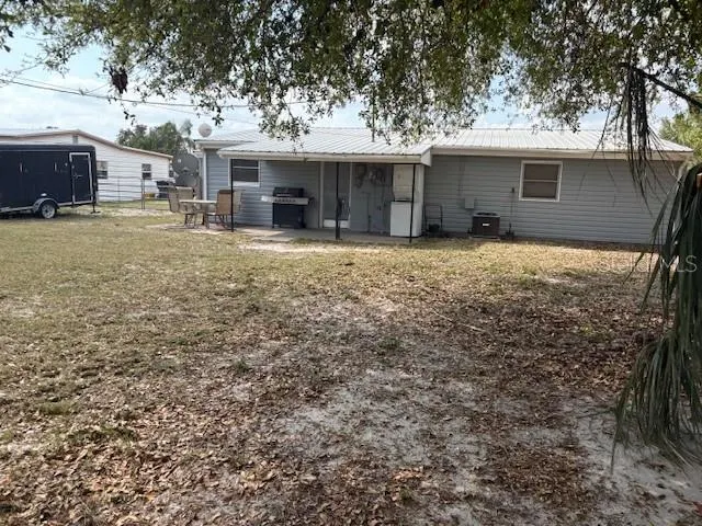 253 WALTER AVE