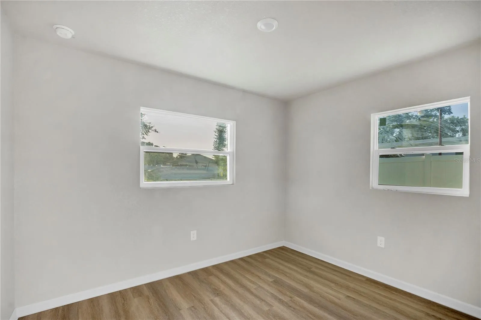 739 ELLERBE WAY