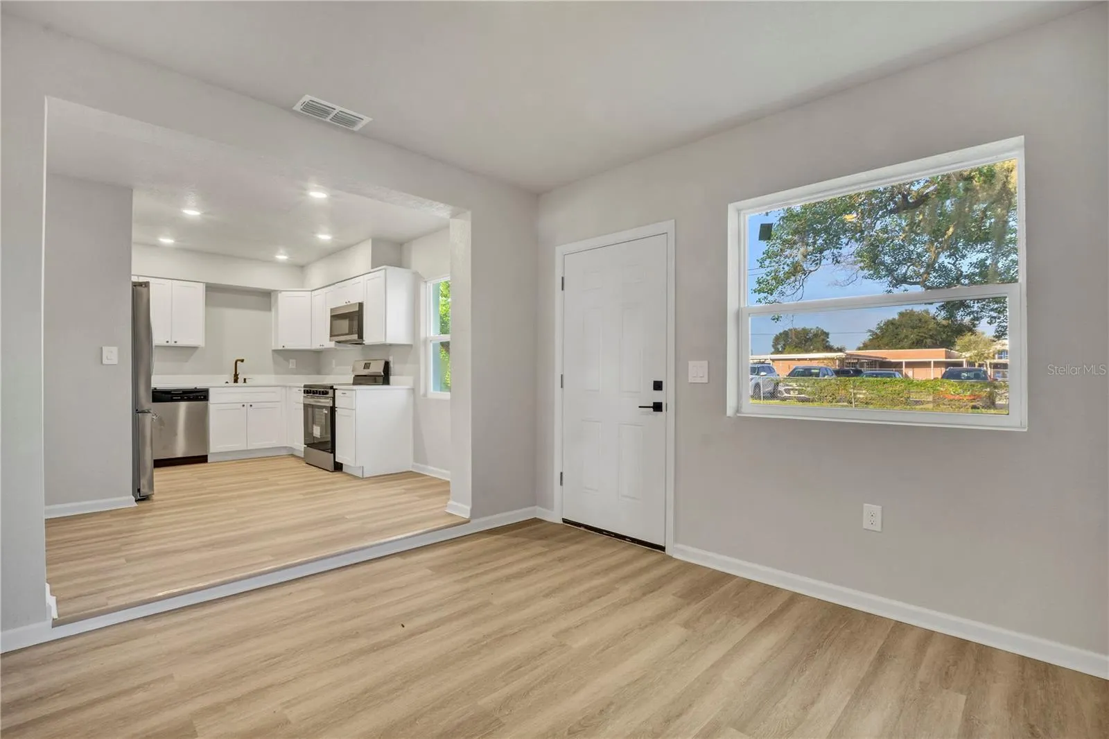 739 ELLERBE WAY