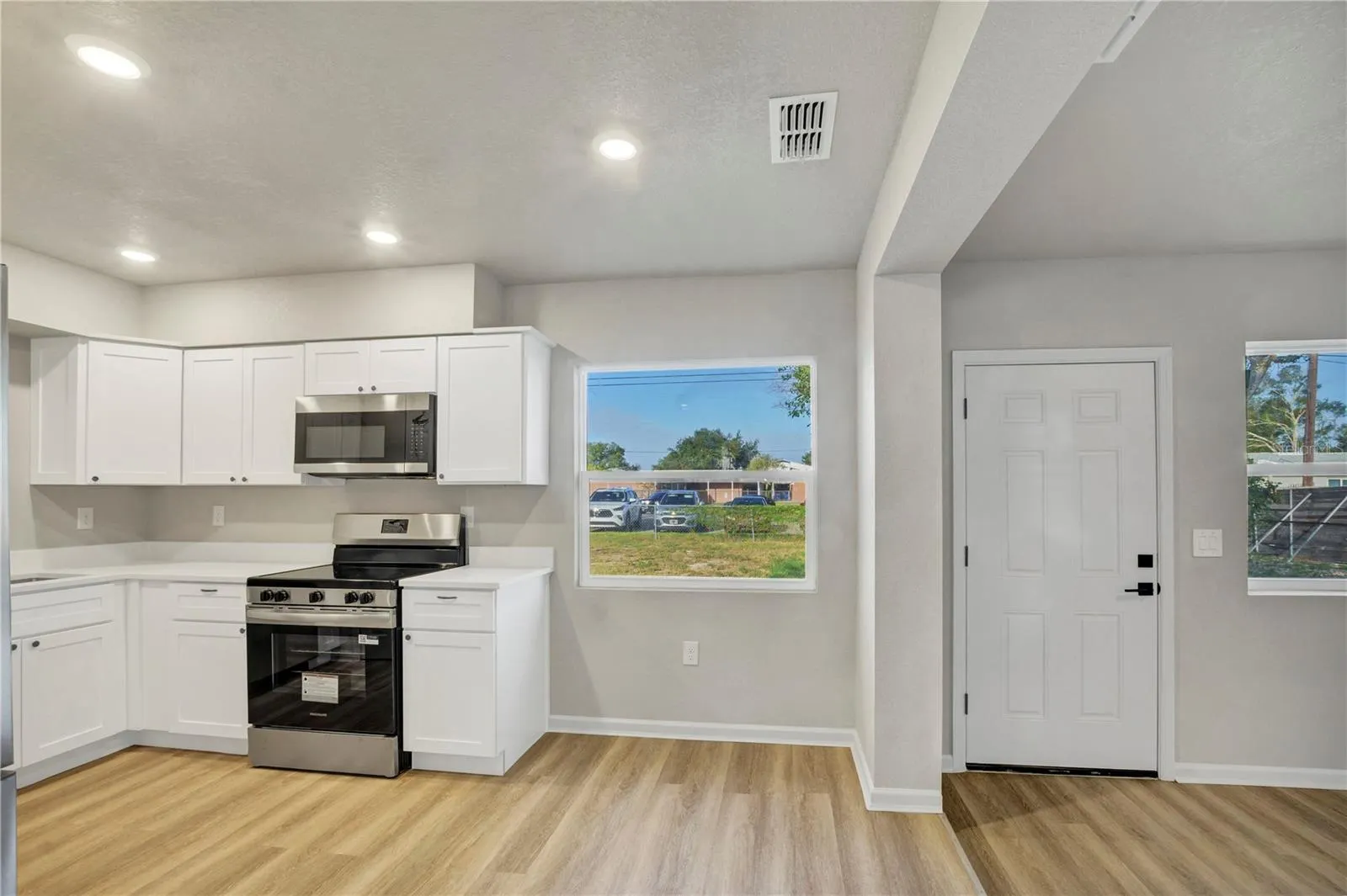 739 ELLERBE WAY