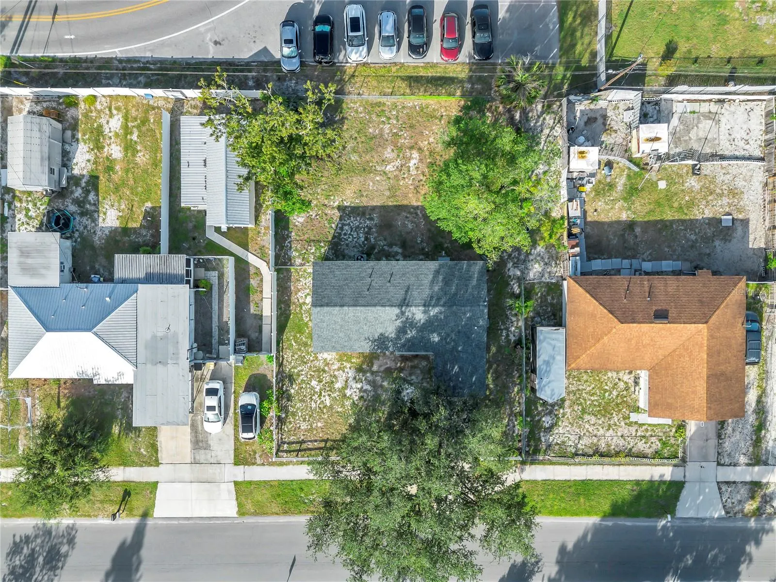739 ELLERBE WAY