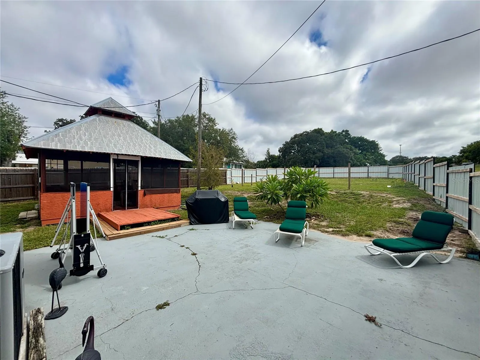 1515 LAKE EVA CIR