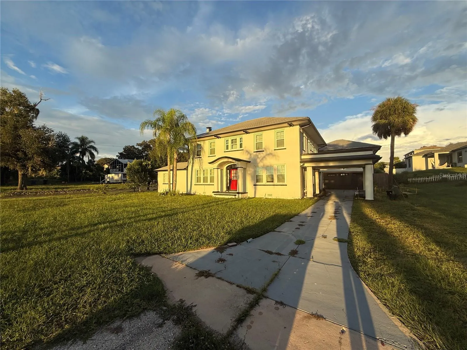 1515 LAKE EVA CIR