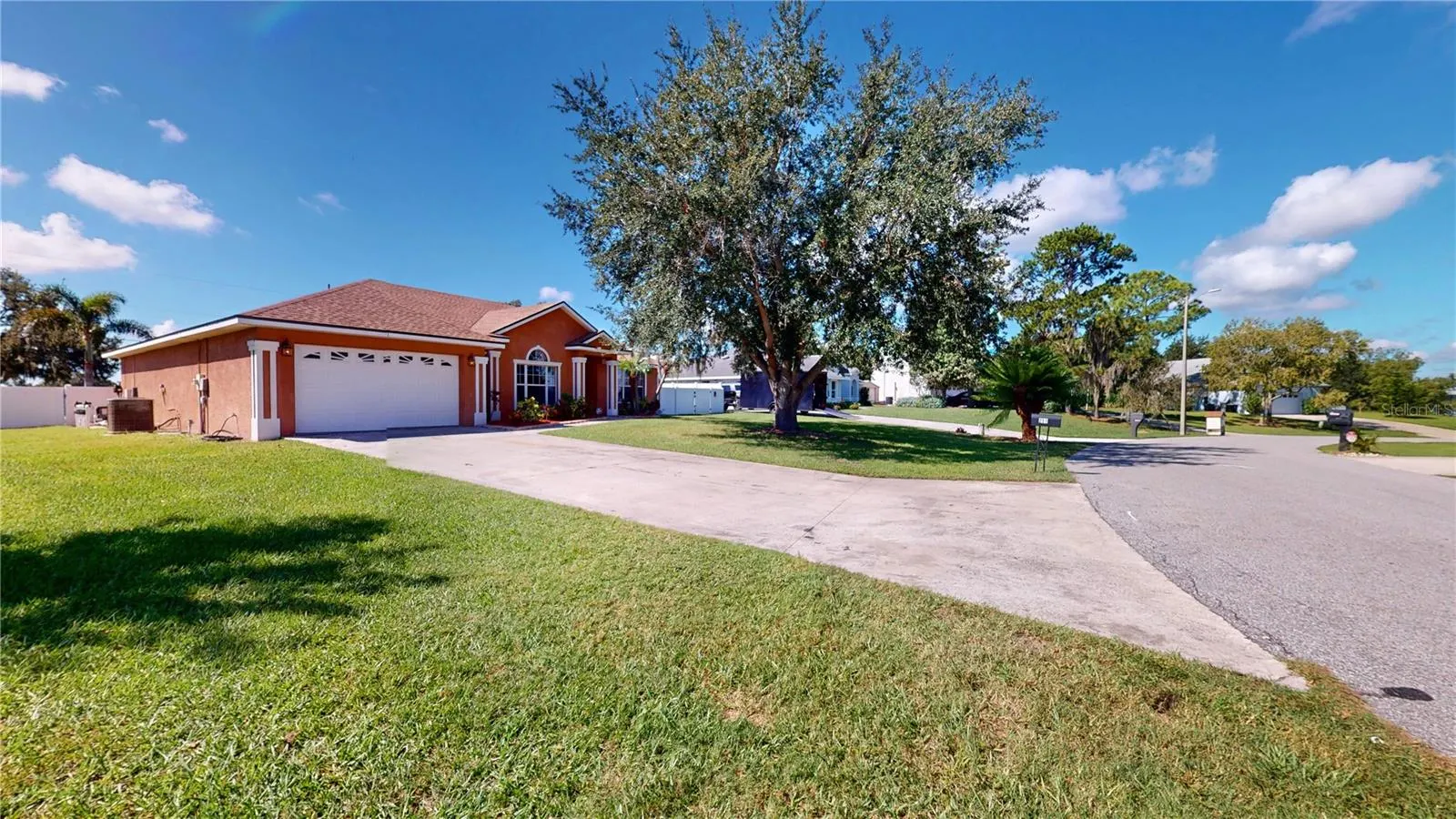 251 WHITE CLIFF BLVD