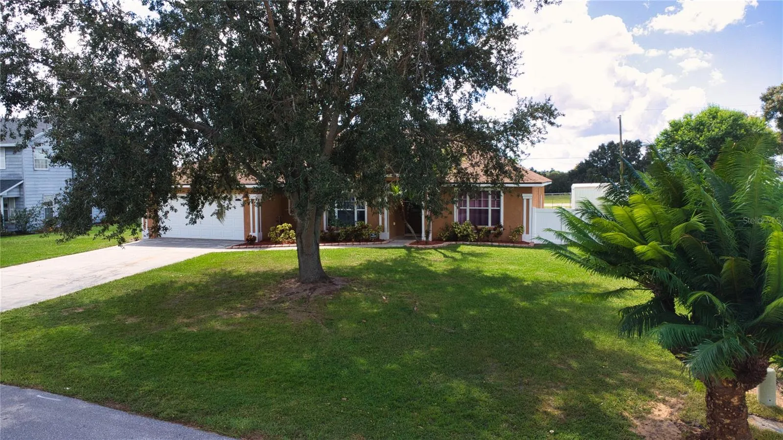 251 WHITE CLIFF BLVD