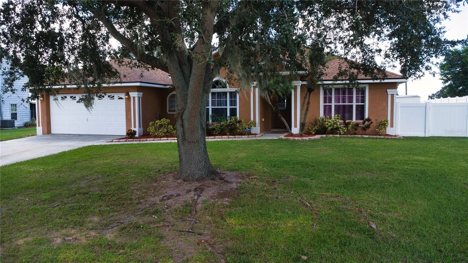 251 WHITE CLIFF BLVD