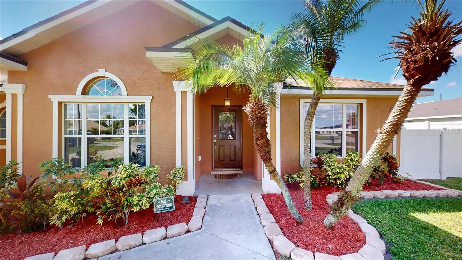 251 WHITE CLIFF BLVD