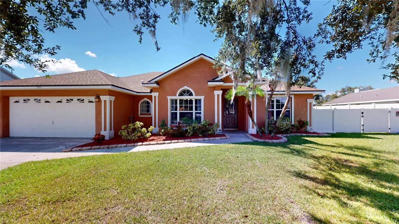 251 WHITE CLIFF BLVD