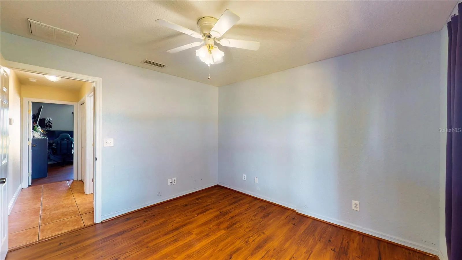251 WHITE CLIFF BLVD