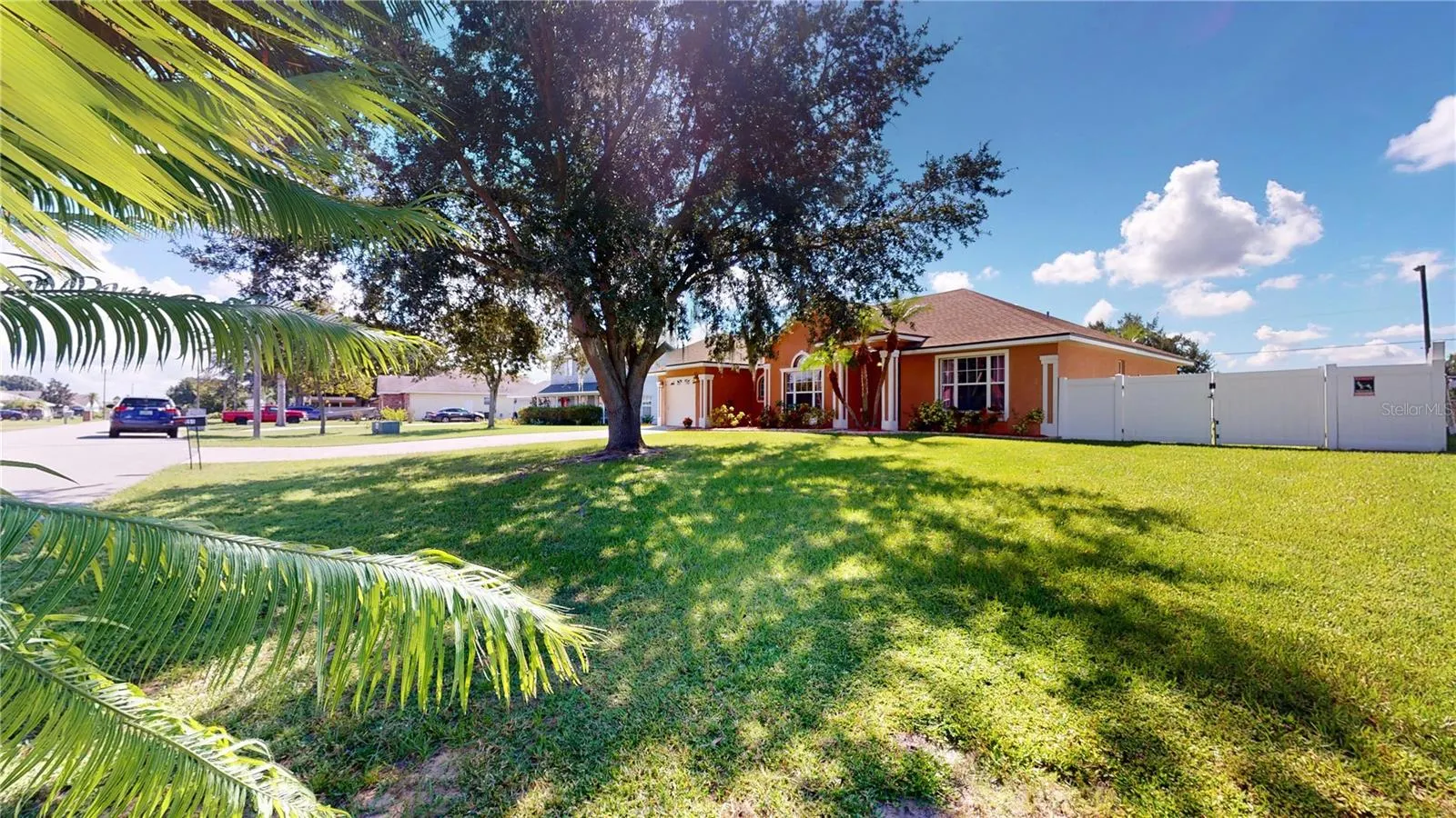 251 WHITE CLIFF BLVD