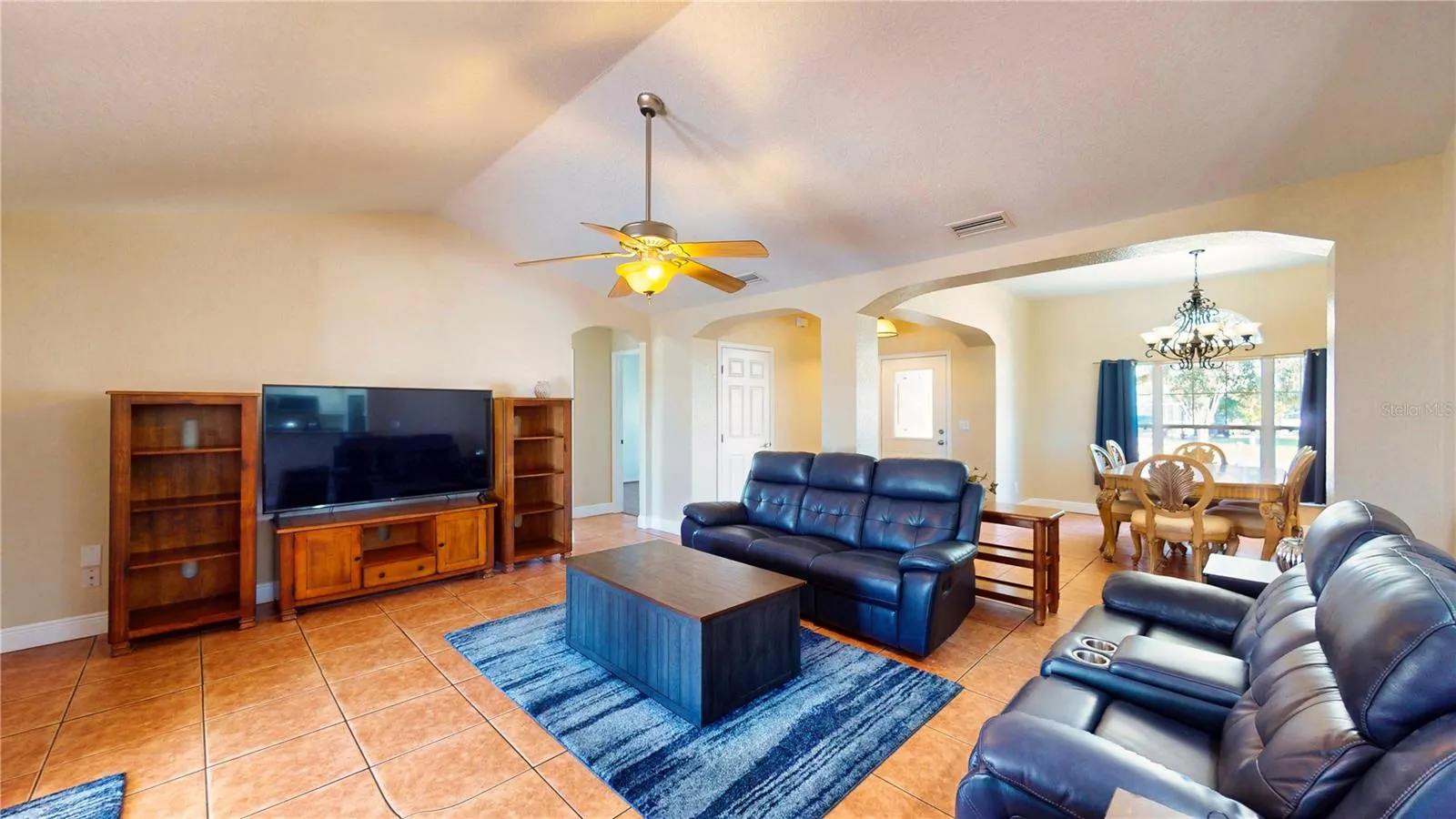 251 WHITE CLIFF BLVD