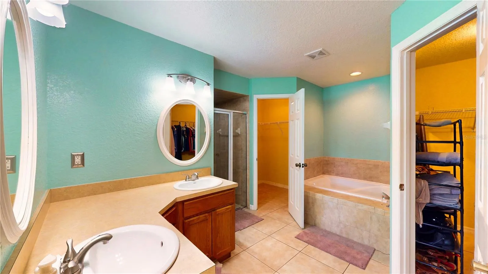 251 WHITE CLIFF BLVD