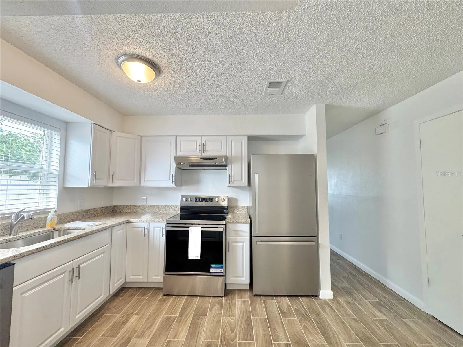 3316 TIMBERLINE RD