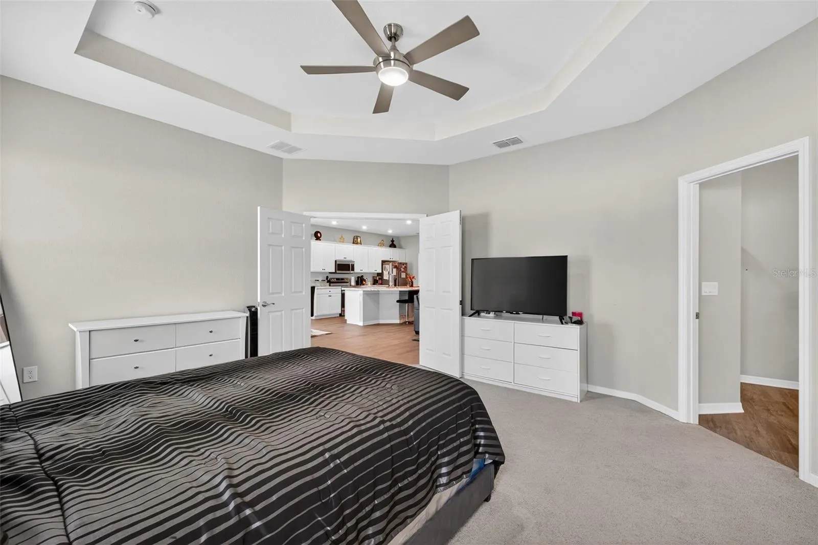 1026 MONTGOMERY LN