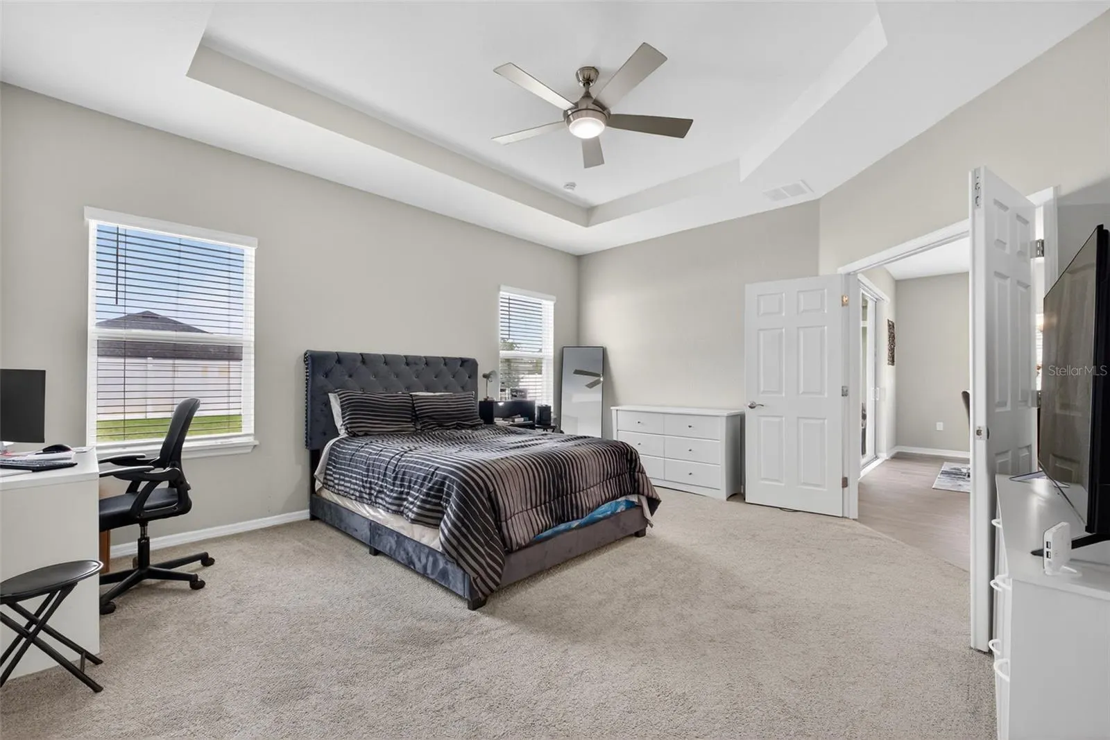 1026 MONTGOMERY LN