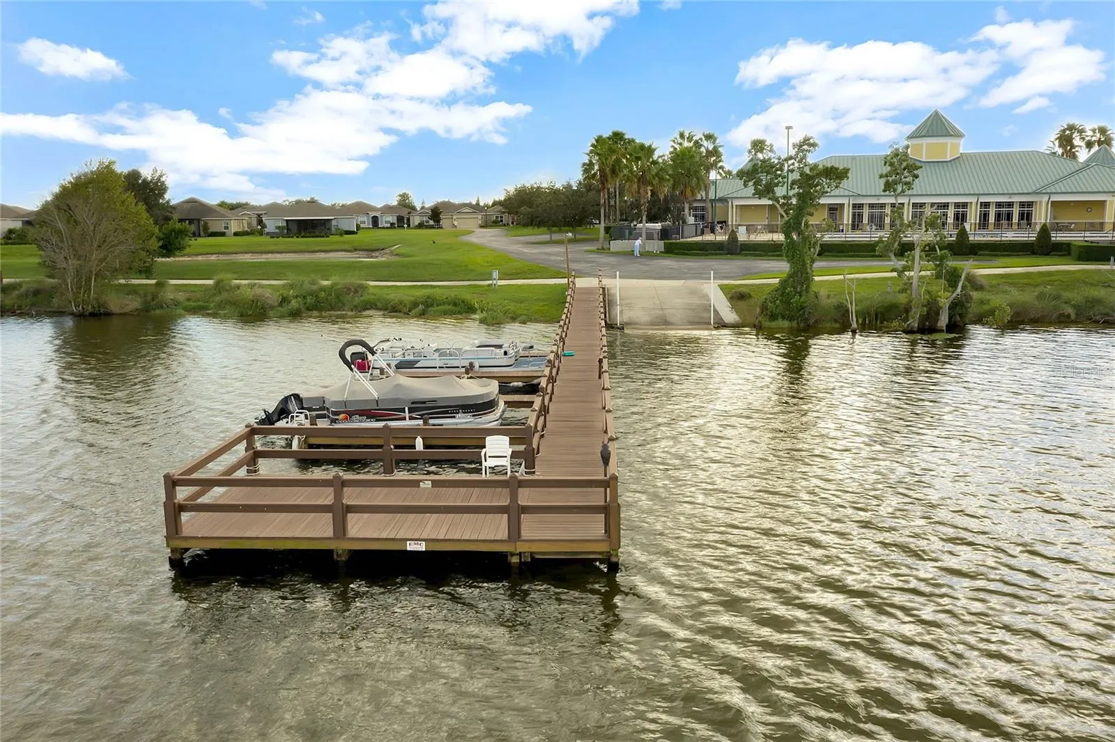 3711 PLYMOUTH DR