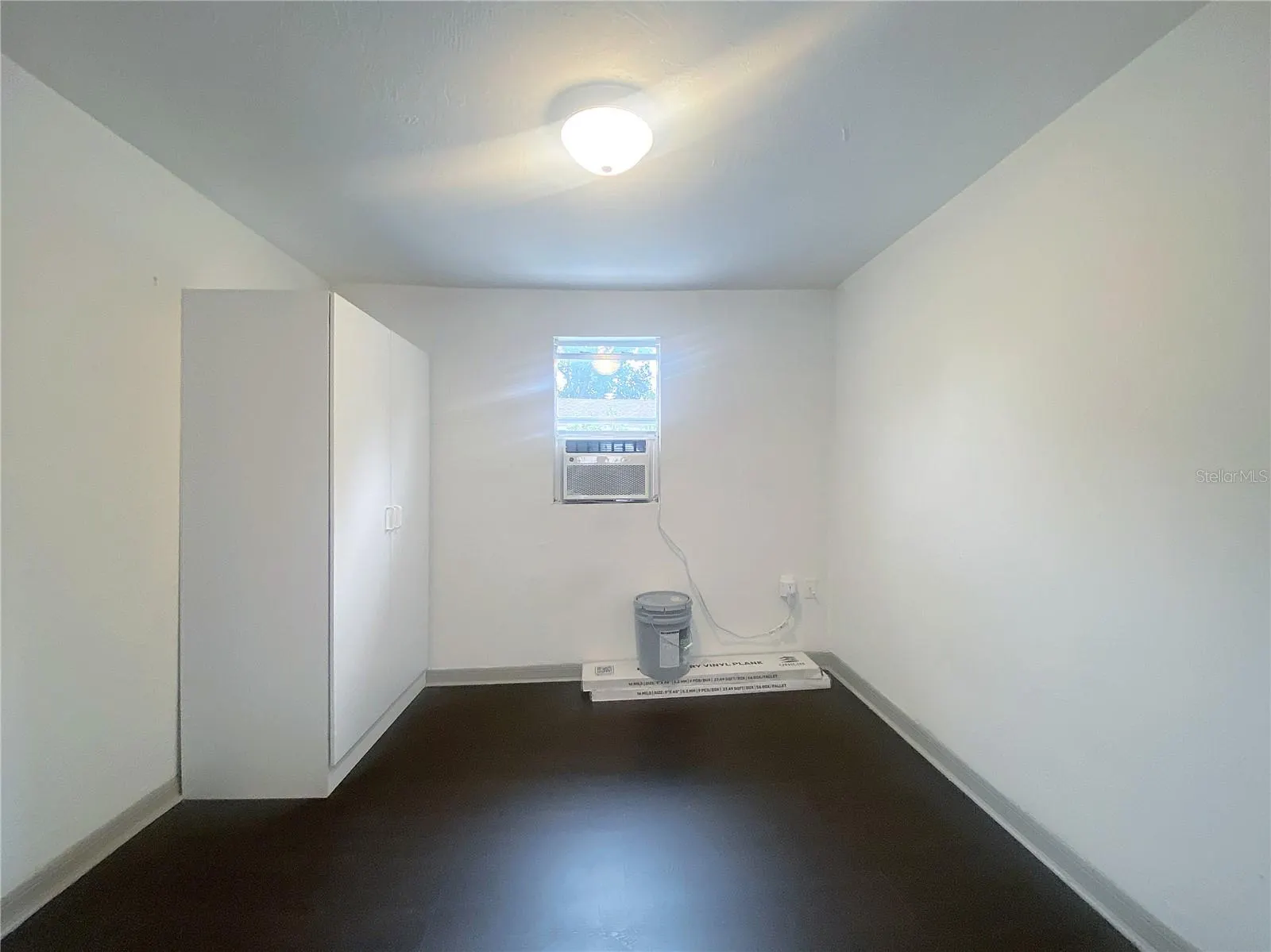 622 BOOKER AVE #A, #A