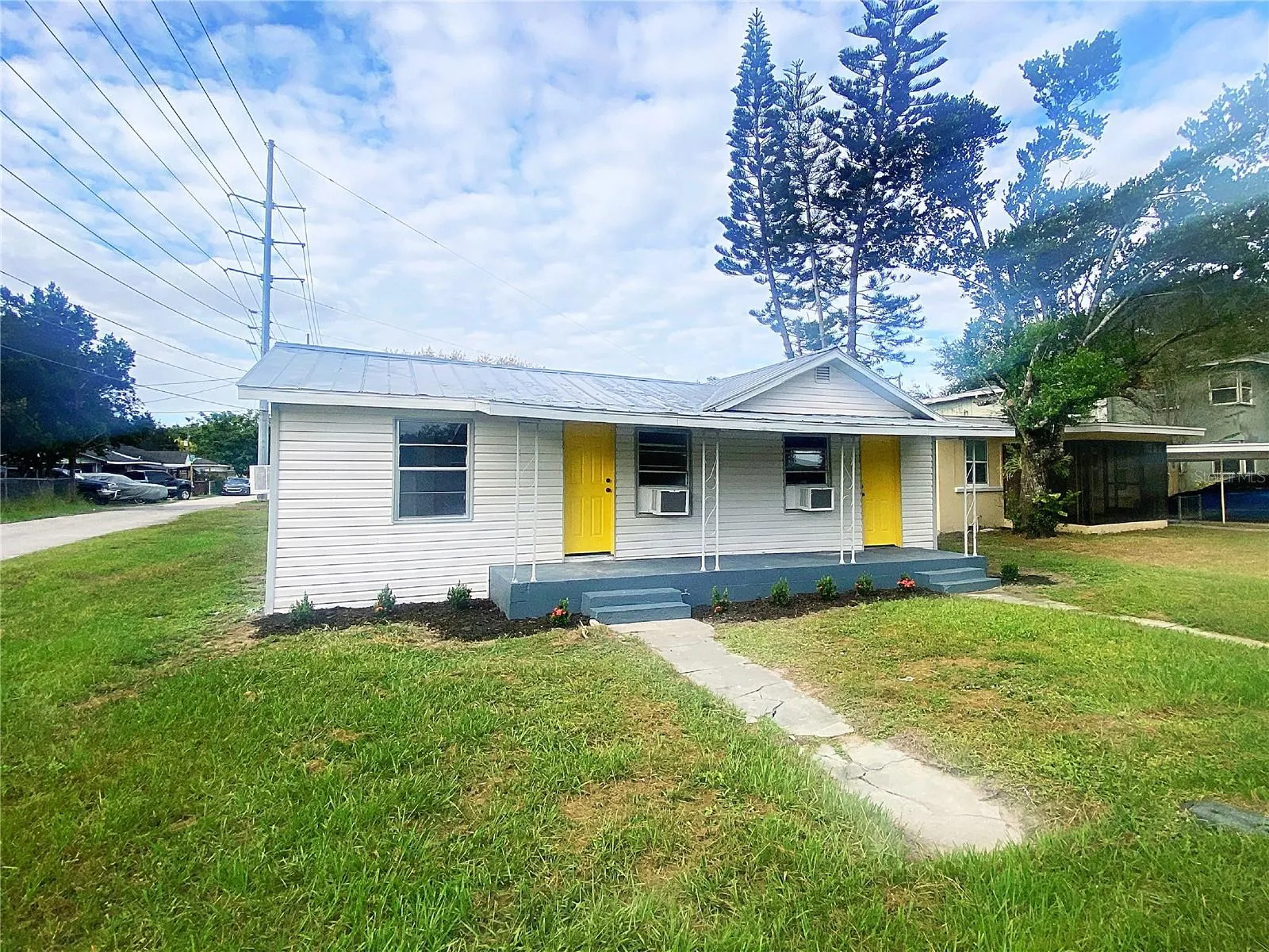 622 BOOKER AVE #A, #A