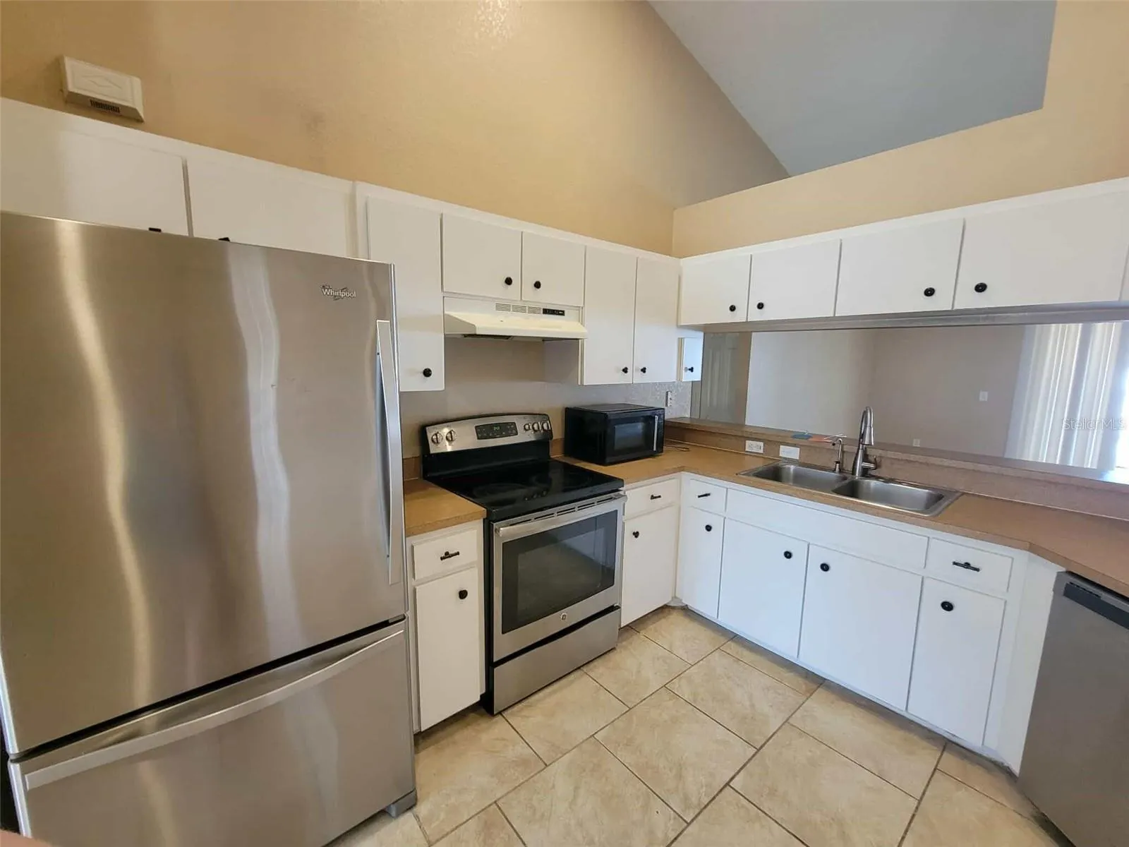 521 TERRANOVA CIR