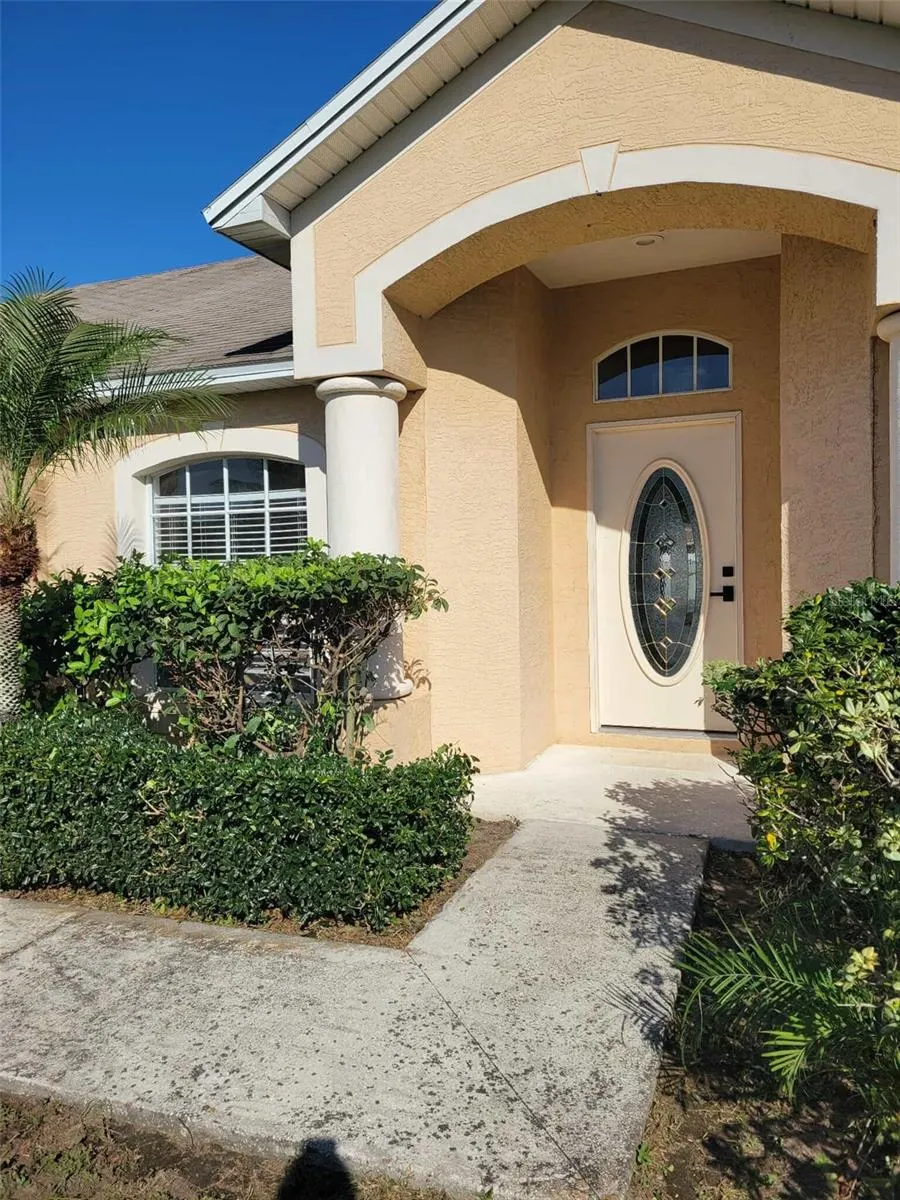 521 TERRANOVA CIR
