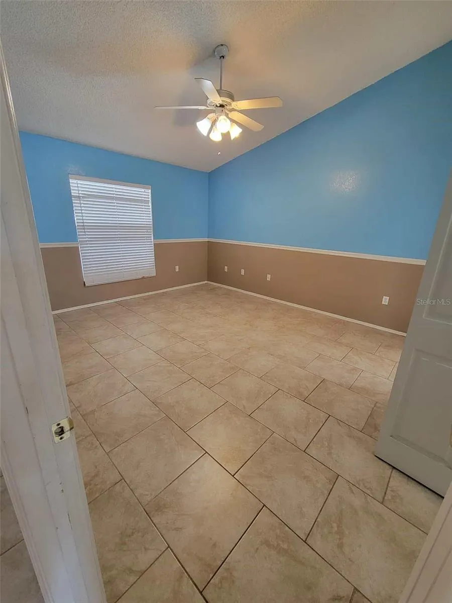 521 TERRANOVA CIR