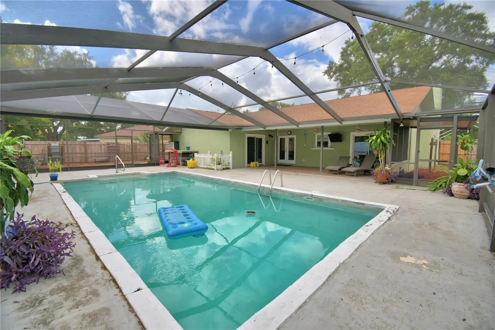 113 KEITH CT