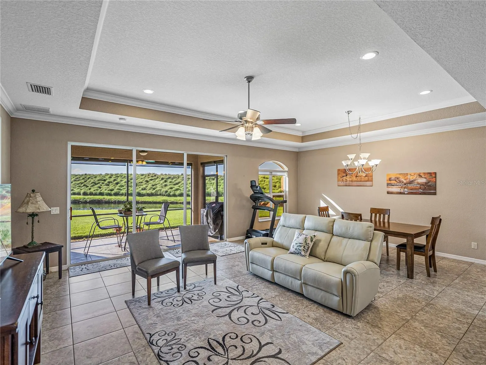 3834 LITCHFIELD LOOP