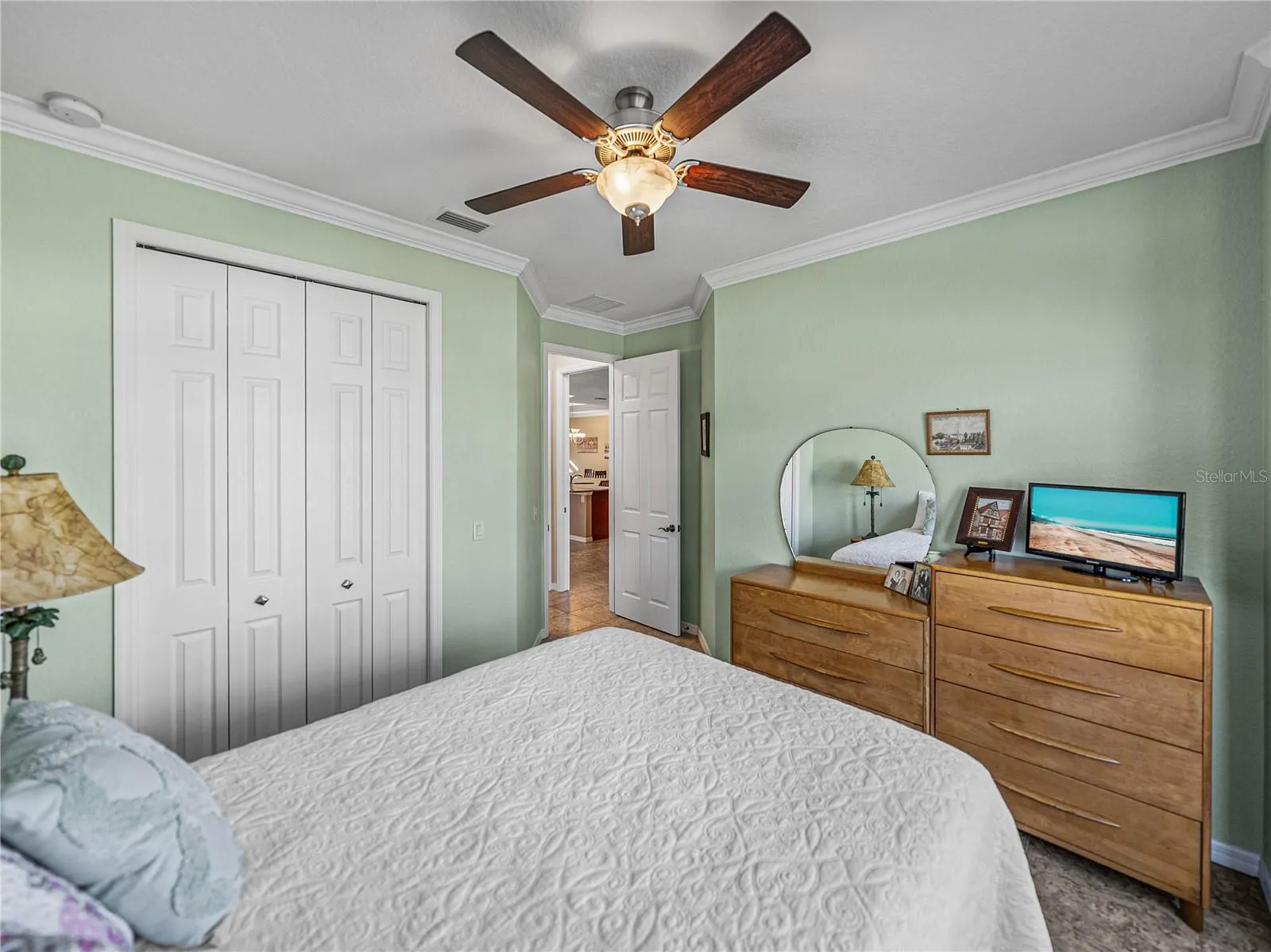 3834 LITCHFIELD LOOP