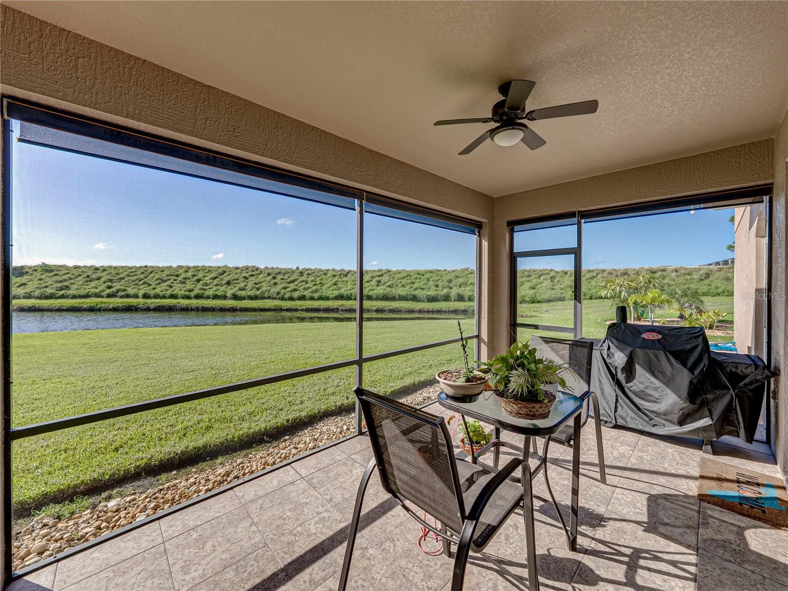3834 LITCHFIELD LOOP